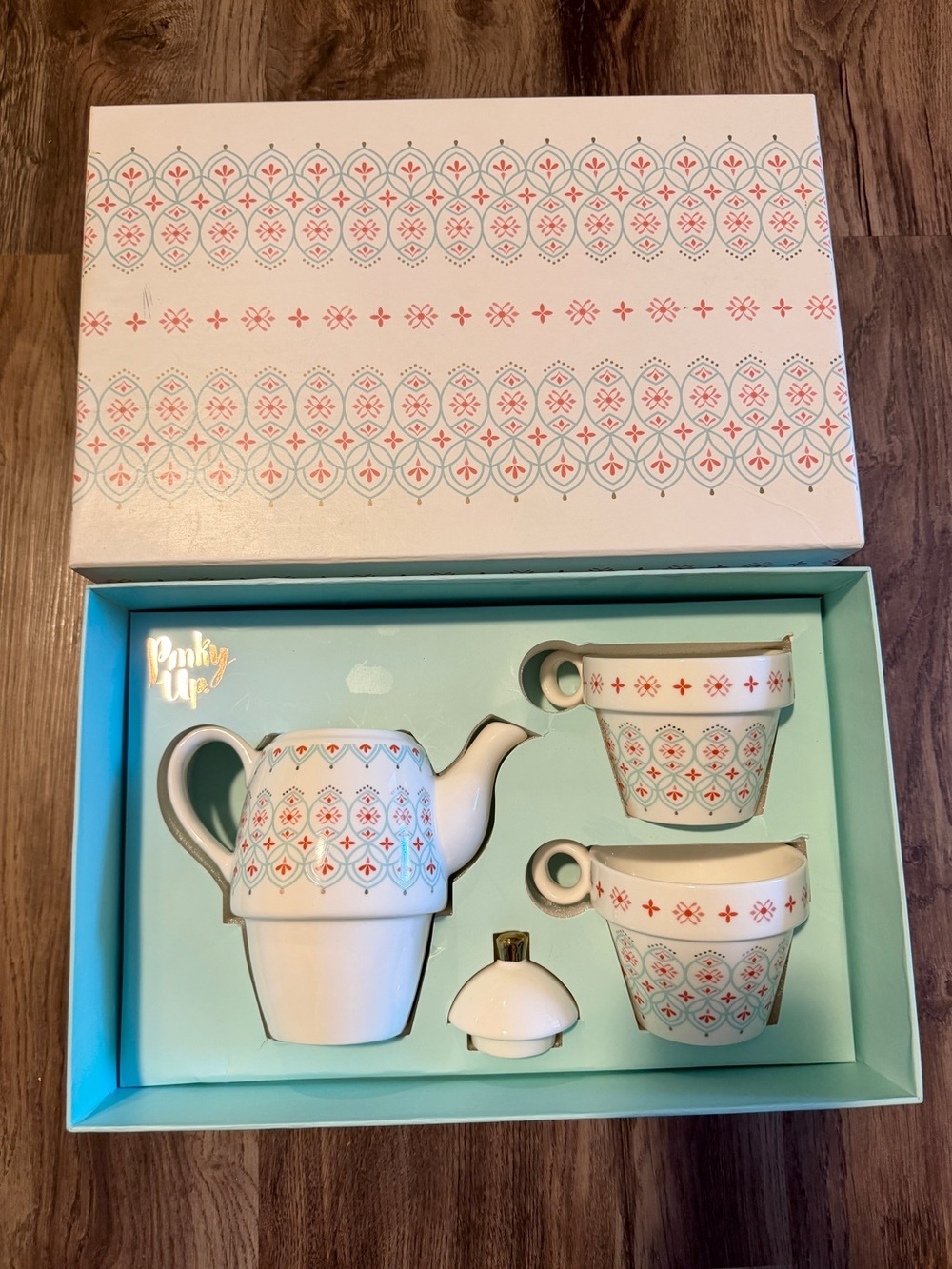 Pinky Up Stackable Tea for Two Set Teapot & 2 Cups New in Box